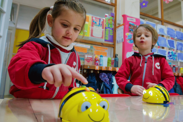 BEEBOTS INFANTIL COMPRIMIDA (2)